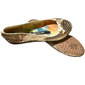 🎉 libby edelman 🎉​​​